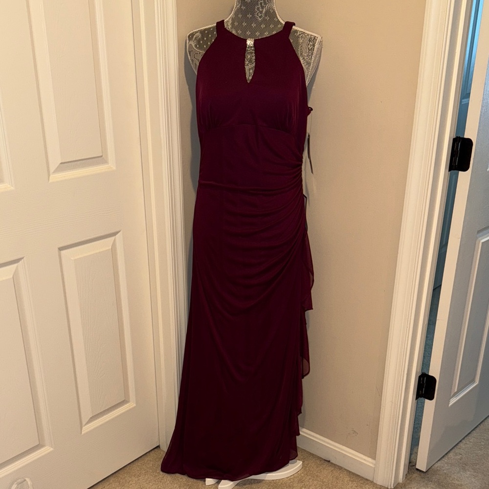 Betsy & Adam burgundy dress size 14 NWT